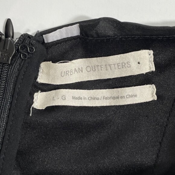 Urban Outfitters Black Polka Dot Print Hook Front Sweetheart Puff Sleeve Dress L - Picture 4 of 6